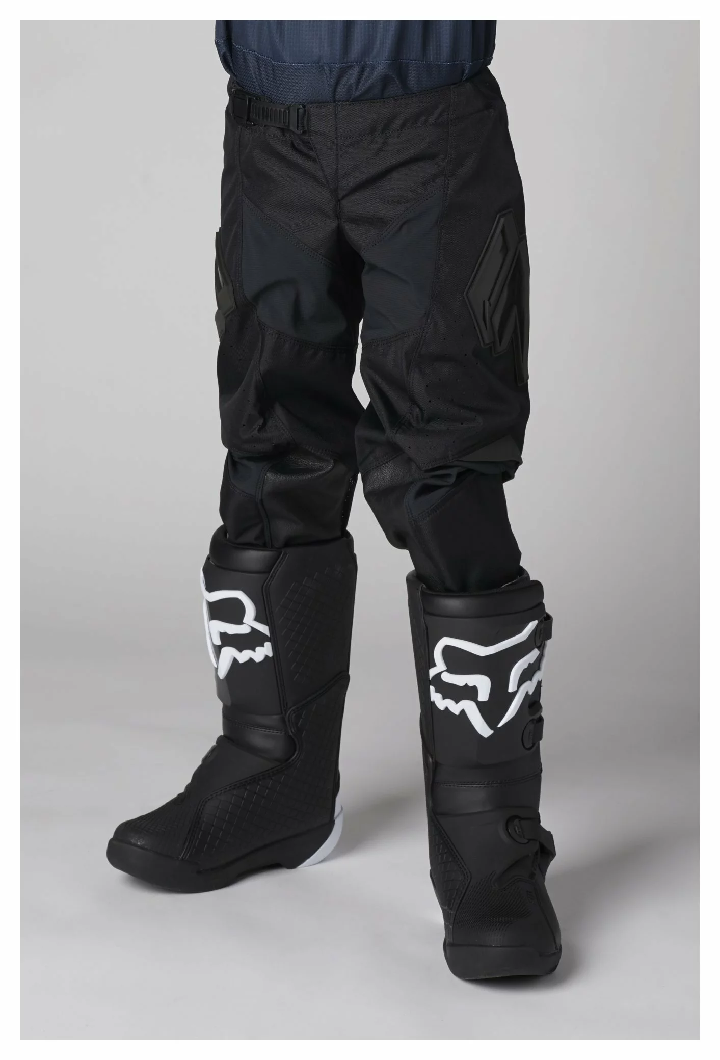 Shift Youth White Label Blak Pants